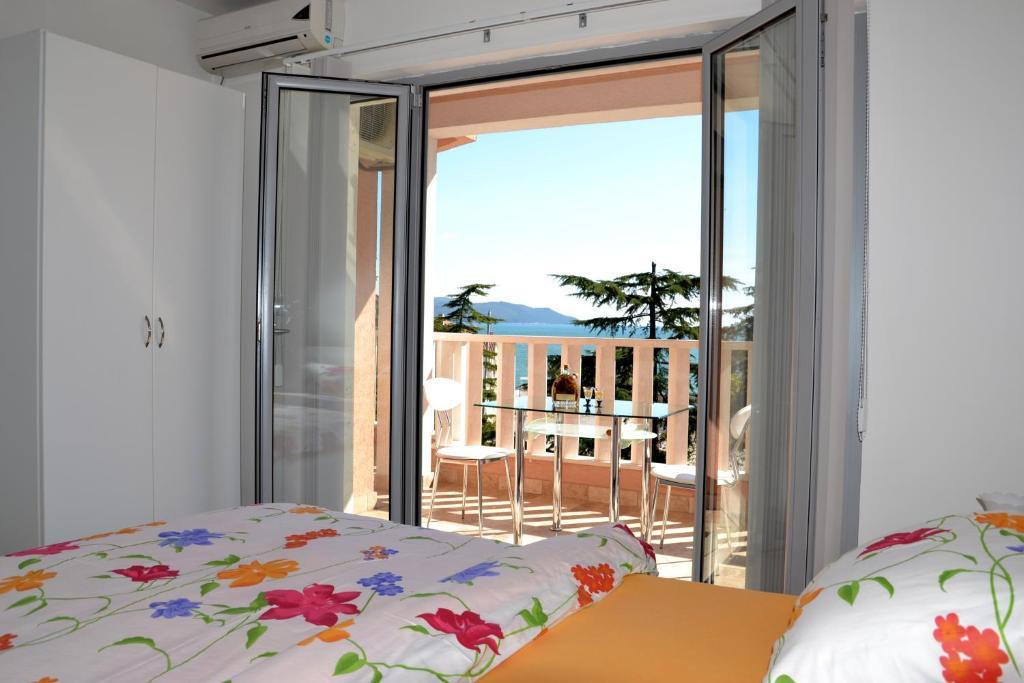 Montesun Residence Herceg Novi Bilik gambar